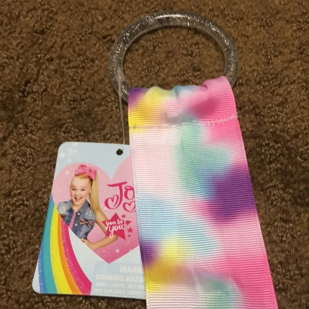 Jojo Siwa bows-one lot,but willing to..